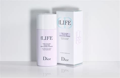 dior life exfoliating powder|Dior hydra cotton pads.